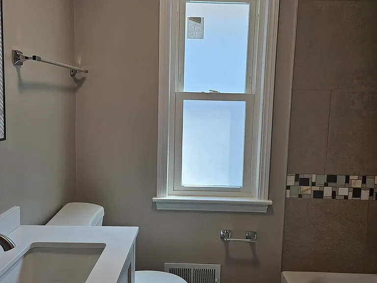 2733 Indian Boundary Rd — Photo 3