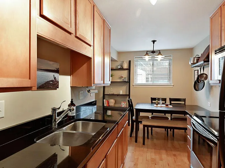 2706 Humboldt Ave S #104 — Photo 7