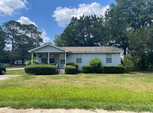 1106 Bay St, Adel, GA 31620