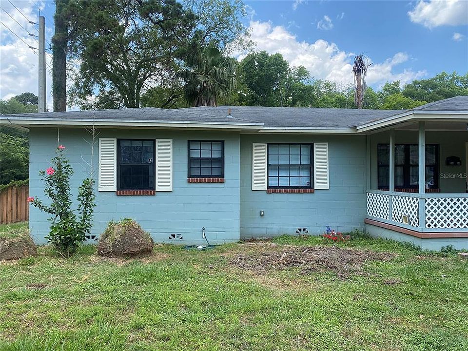 1st image of 3556 Edgewater Dr