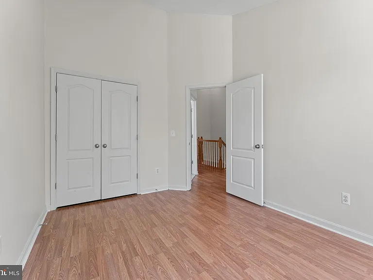702 Anoosh Ct — Photo 25