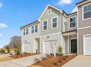 901 Falls Grove Trl, High Point, NC 27265