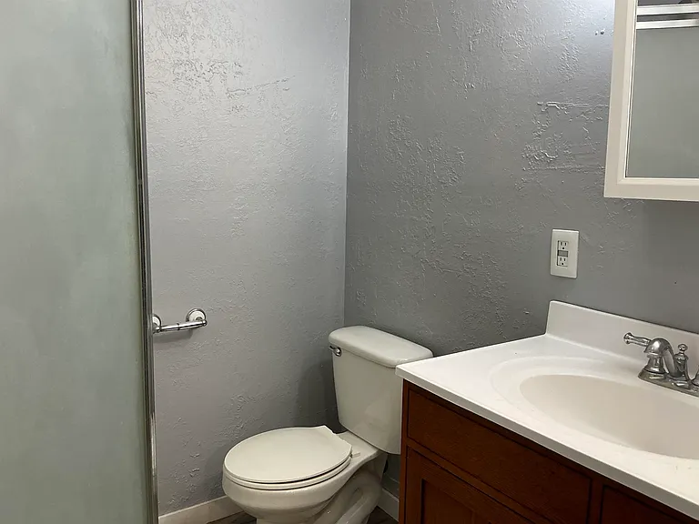 1314 W A St — Photo 10