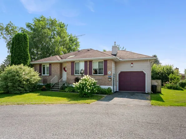 6287 Graham Ct, South Glengarry, ON K0C 1E0