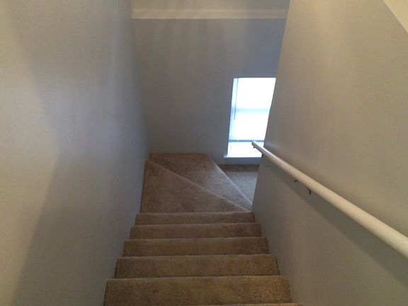 5th image of 4624 S Vincennes Ave #C1