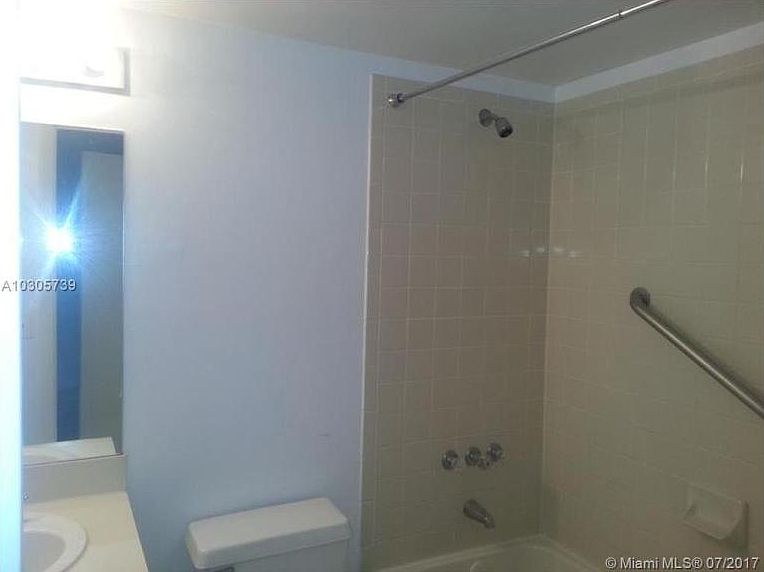 2nd image of 351 Palm Way APT 101