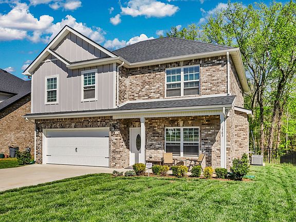 3rd image of 1783 Oak Forest Dr