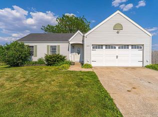 652 Roy Snead Rd, Niantic, IL 62551