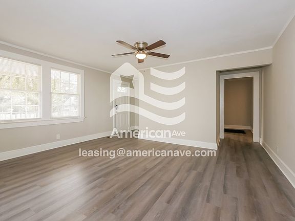 1514024_002_wm_-_living_room_13311889.jpg