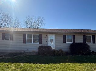 707 Kennedy St, Olney, IL