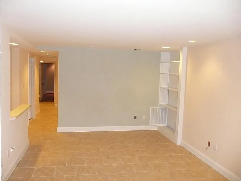 1012 E Capitol St NE #B — Photo 6