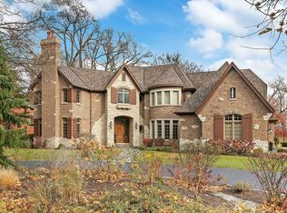 1001 N Forrest Ave, Arlington Heights, IL 60004