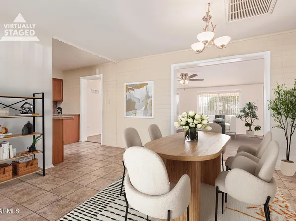 11811 N DESERT HILLS Drive W, Sun City, AZ 85351