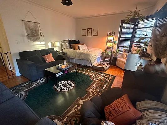 Rented by Carol T. Marino, LREB | media 19