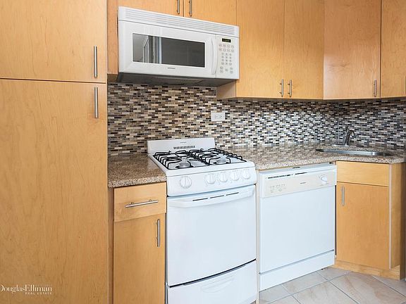 5th image of 1156 3rd Ave #7B