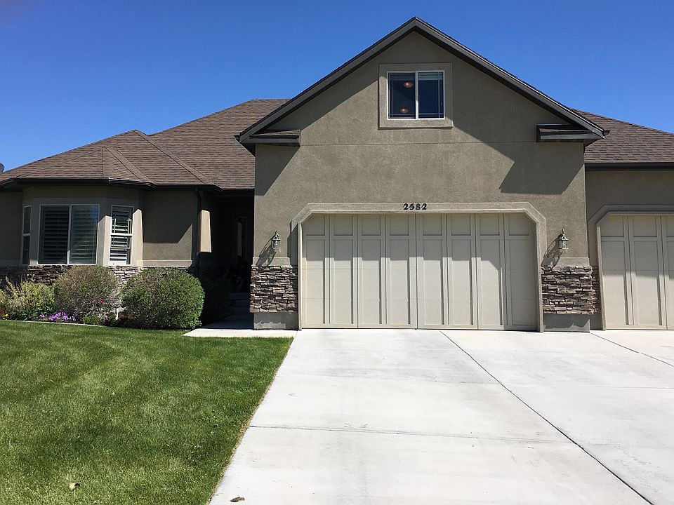 1st image of 2582 W Mont Sur Dr