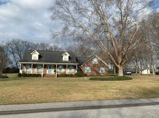 1731 Hideaway Dr, Sumter, SC 29154