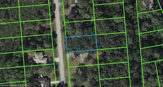 1st image of 641 Highlands Lake Dr
