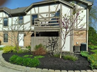 7640 Brams Hill Dr, Dayton, OH 45459