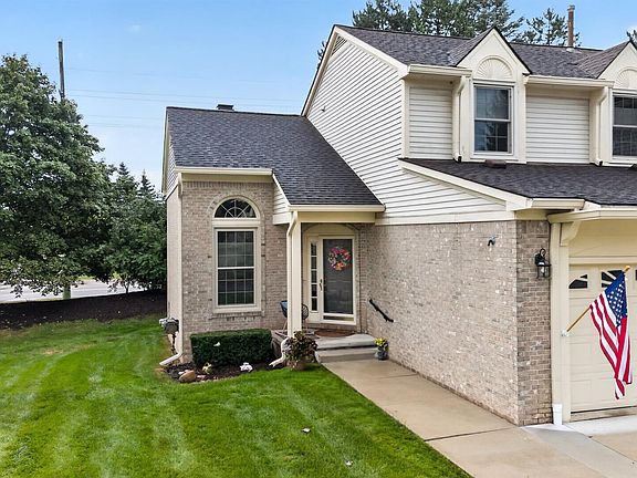 3rd image of 24303 Weathervane Ct