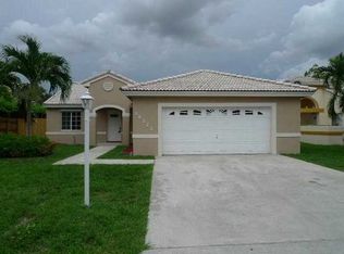 16123 SW 83rd Ter, Miami, FL 33193