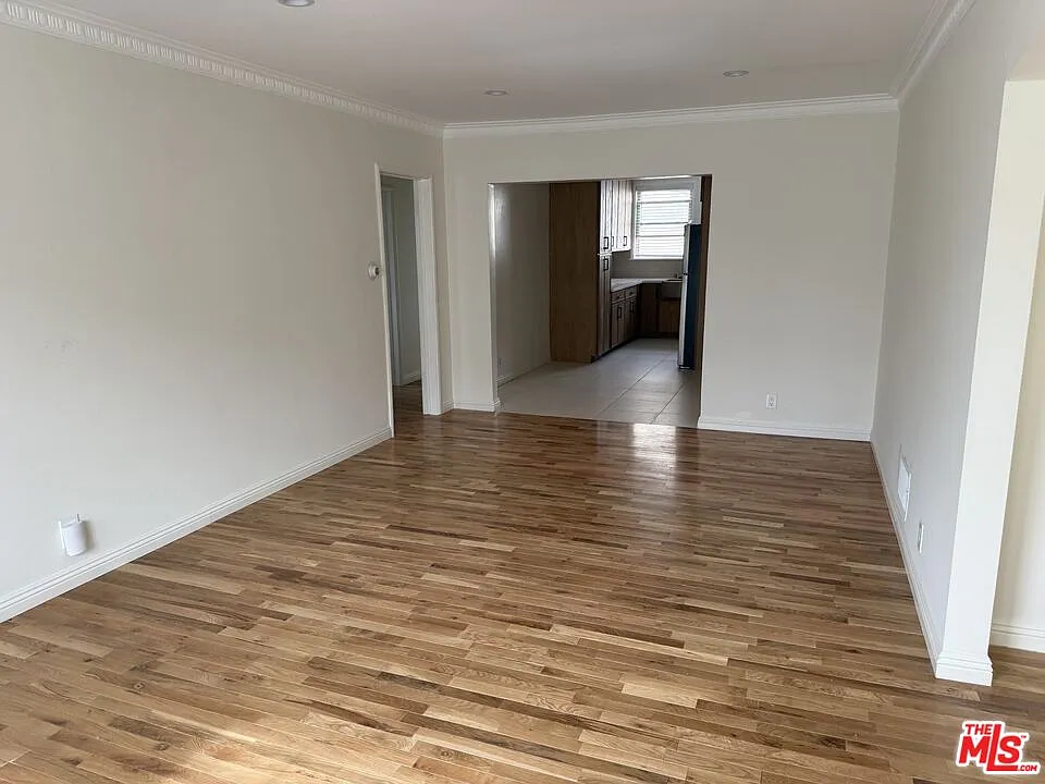 2 bed, 1.0 bath, 845 sqft, $2,900 — Photo 4