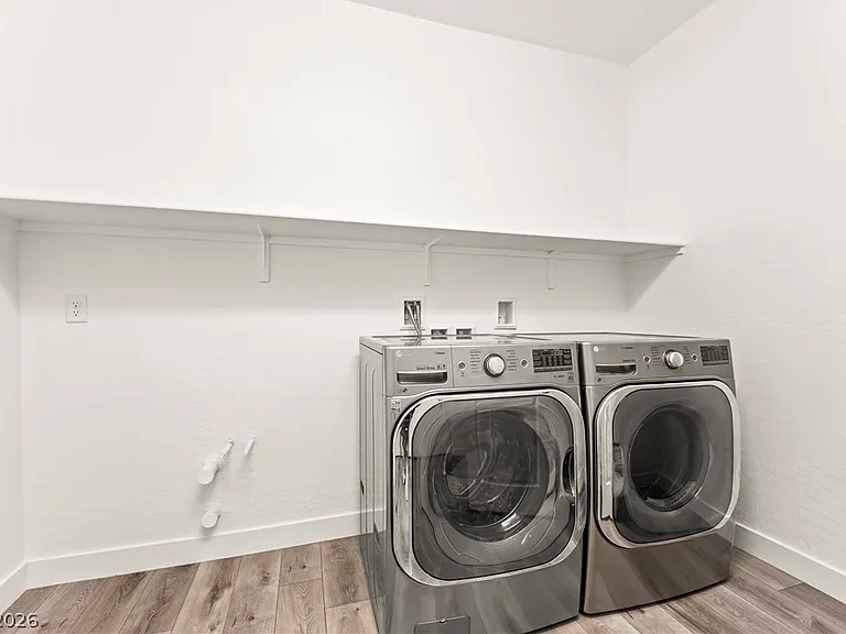 10456 Skye Arroyo Ave — Photo 40
