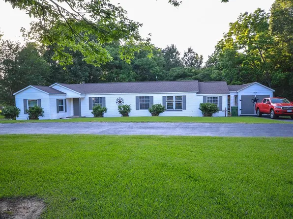 1019 N Us Highway 59, Garrison, TX 75946