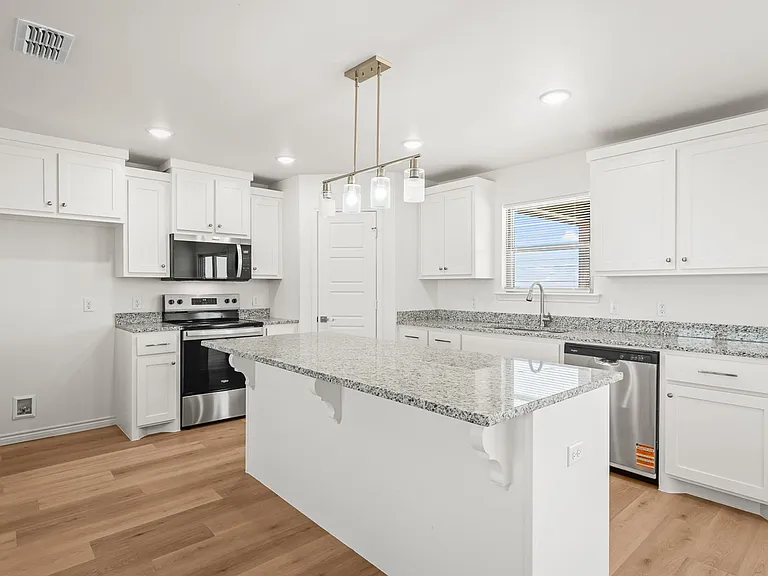 17311 N FM 400 — Photo 16