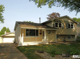 3507 36th St, Moline, IL 61265