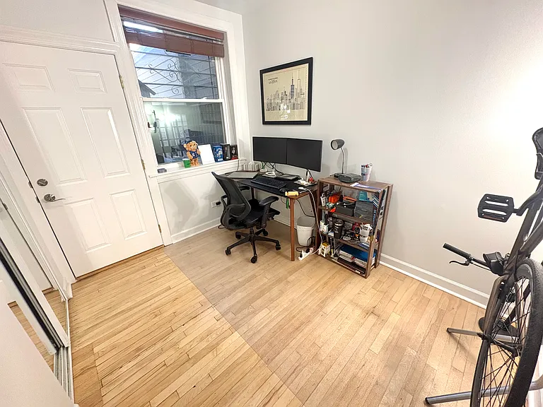 3040 W Diversey Ave — Photo 6
