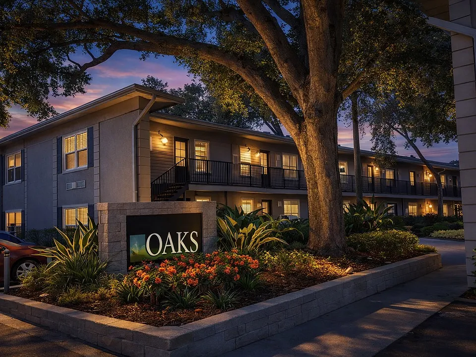 The Oaks on Azeele