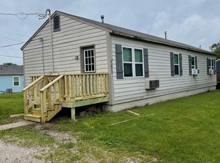 8185 Center Dr, De Soto, KS 66018