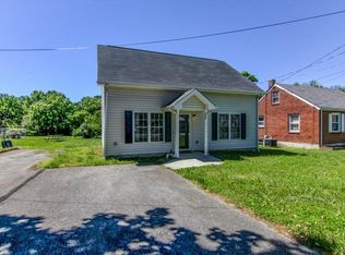 3215 Ventnor Rd SE, Roanoke, VA 24014