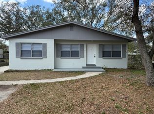 10410 N Oklawaha Ave, Tampa, FL 33617