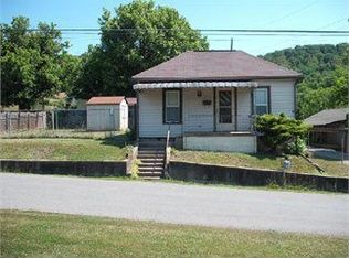 1210 E Penn Ave, Pennsboro, WV 26415