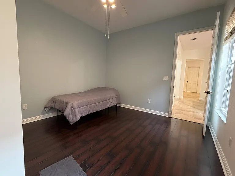 8309 NW 8th Way — Photo 16