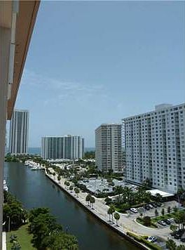 3rd image of 400 Kings Point Dr APT 1408