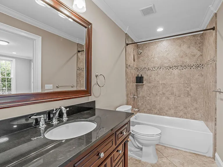 1508 Braden Overlook Ct — Photo 24