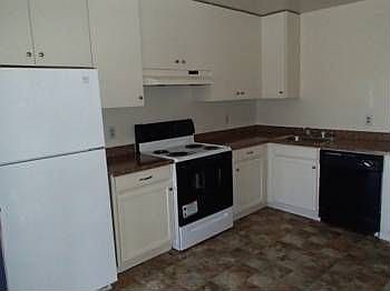 5th image of 209 Pacific Ave APT B