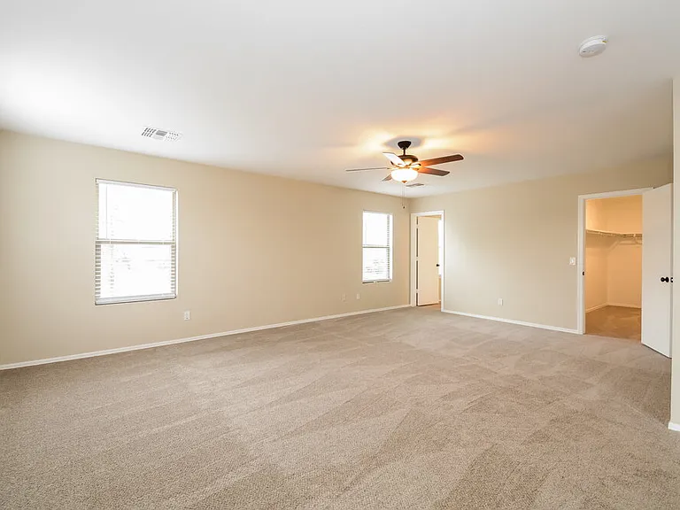 15331 W Cameron Cir — Photo 8