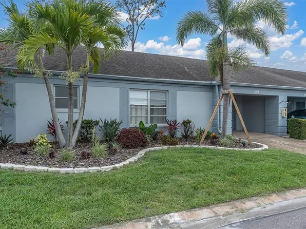 8236 Brentwood Rd, Seminole, FL 33777