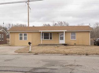 446 Turkle Ave, Haysville, KS 67060