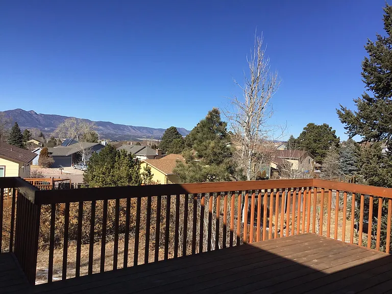 7730 Gibralter Dr — Photo 16
