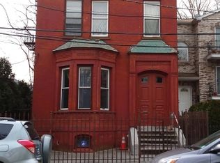 358 S 19th St, Newark, NJ 07103