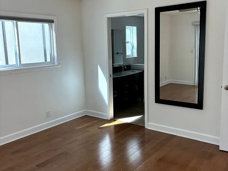 3853 Sunset Ln — Photo 33