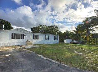 10212 Marlin Dr, Boca Raton, FL 33428