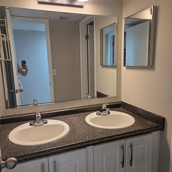 4203 S Semoran Blvd #4 — Photo 13