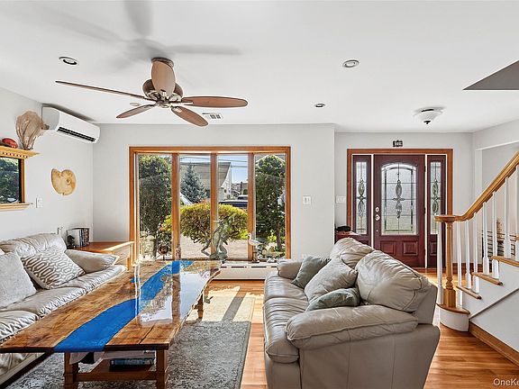 4th image of 39 Jackson Place
