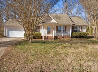 300 Chinaberry Dr, China Grove, NC 28023